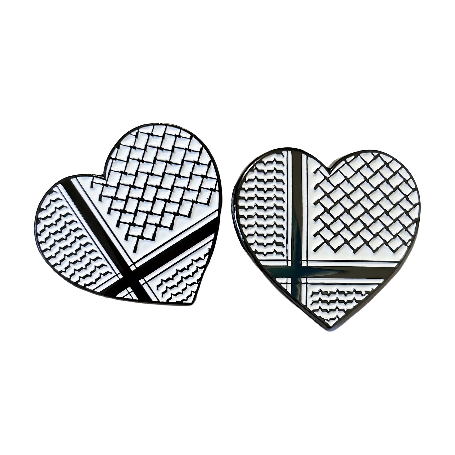 Keffiyeh Heart-Shaped Badge Pin