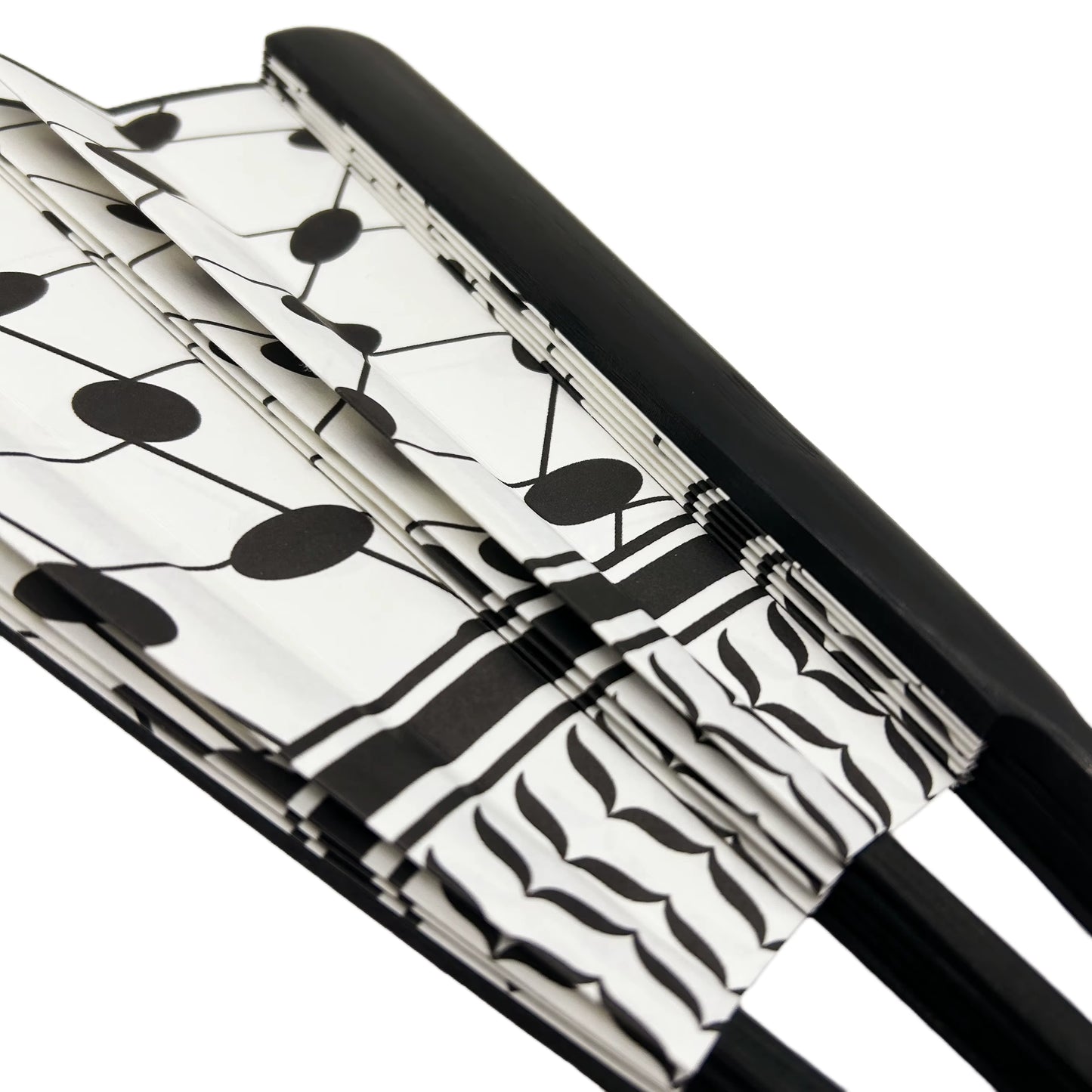 Palestinian Keffiyeh Folding Hand Fan – 33cm Bamboo Handle